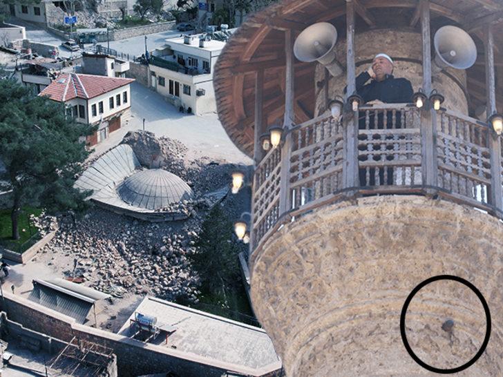 'Minaresinde patlamamış top mermisi vardı'... Fransız işgalcilerin yıkamadığı cami depremde yıkıldı!