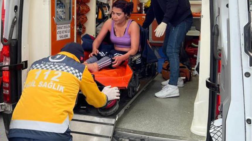 İstanbul Yenikapı'da hareketli anlar! Yüzmek için denize giren kadın boğulmaktan son anda kurtuldu