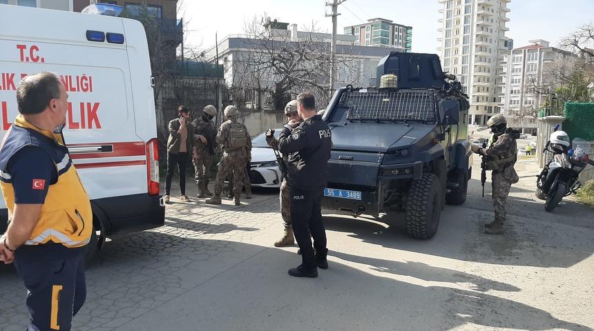 Polis memuru, eşini ve 3 çocuğunu rehin aldı! 'Evde bomba var gelen olursa patlatırım'