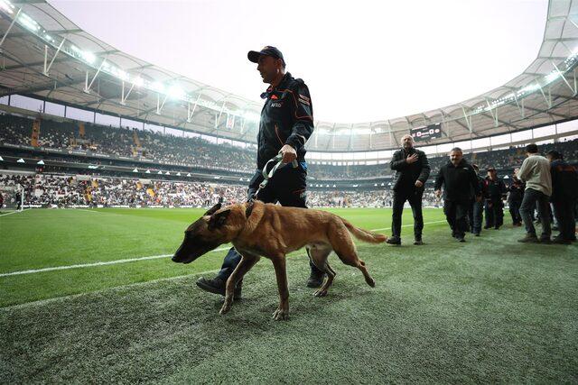 AA-20230226-30420265-30420219-BESIKTAS_FRAPORT_TAV_ANTALYASPOR (Large)