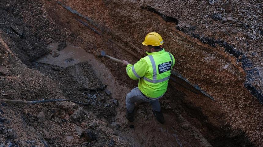 Sakarya Büyükşehir Belediyesi, Pazarcık'ta 75 mahallenin altyapısını yeniliyor