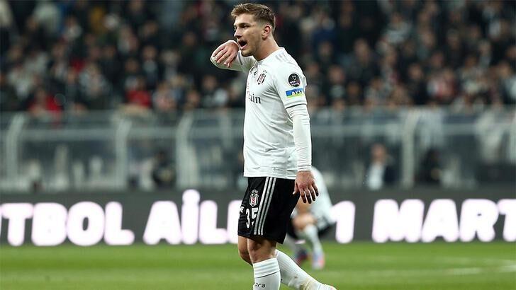 Şenol Güneş'ten maç sonu ayrılık açıklaması! İki oyuncunun takımdan gidişine resmen onay verdi... G4