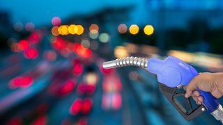 Benzinden sonra sıra motorin indiriminde! Petroldeki düşüş araç sahiplerine yaradı: Akaryakıt fiyatları bu gece değişiyor