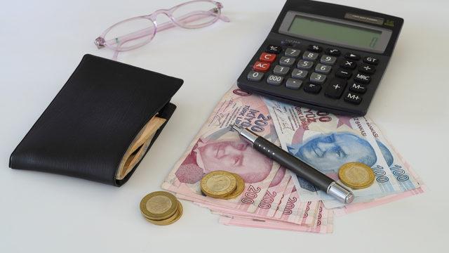 MEMUR EMEKLİ MAAŞI TEMMUZ ZAMMI: SSK’lısı, Bağ-Kur’lusu, memur emeklisi… En düşük maaşa tek çözümü açıkladı: İşte Haziran enflasyon tahmini ile zamlı maaş tabloları