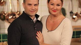 Yağmur Atacan İşin gücün hükümeti eleştiri sözüne sert çıktı! Kızılay halka hizmet için...