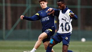 Fenerbahçe'nin yeni transferi Cherno Alagie Jobe, sessiz sedasız antrenmana katıldı!