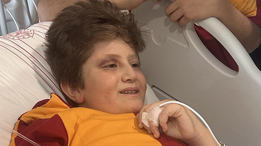 Depremde 2 bacağını kaybeden Galatasaray taraftarı Cihan Emir Parlak'tan kötü haber geldi!