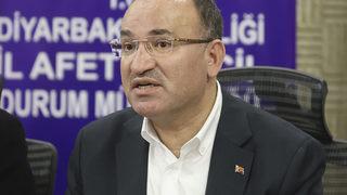 Bakan Bozdağ’dan deprem soruşturmaları ile ilgili açıklama: ‘Ucu kime uzanırsa uzansın devam edecek…’