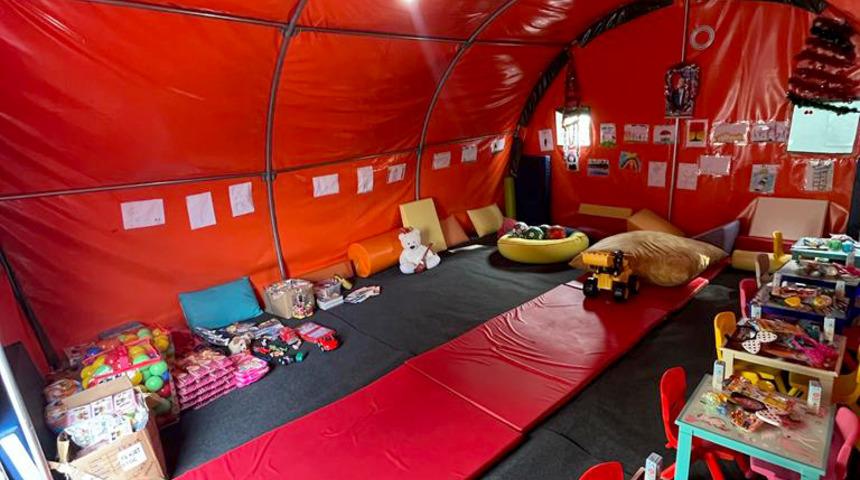 İstanbul'daki belediyelerin deprem bölgelerine destekleri sürüyor