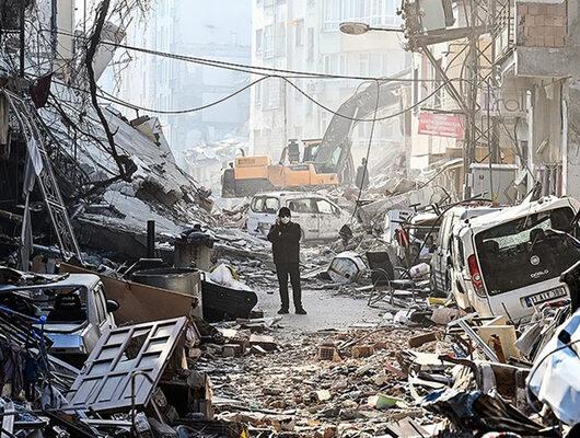 AFAD'dan açıklama: Depremlerde can kaybı 45 bin 89'a yükseldi