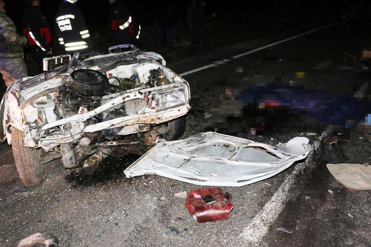 Katliam gibi kaza! Arabadan geriye hiçbir şey kalmadı G5