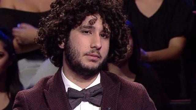 Milyoner'i kazanmıştı! Depremde odası yerle bir olan Arda Ayten paylaştı! 'Bazen krizler geçiriyorum'