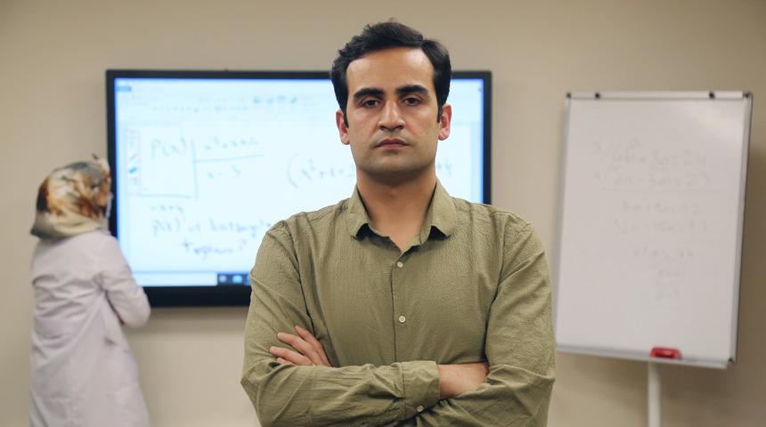 İBB kentteki depremzede öğrencilere ücretsiz LGS ve YKS dersleri verecek