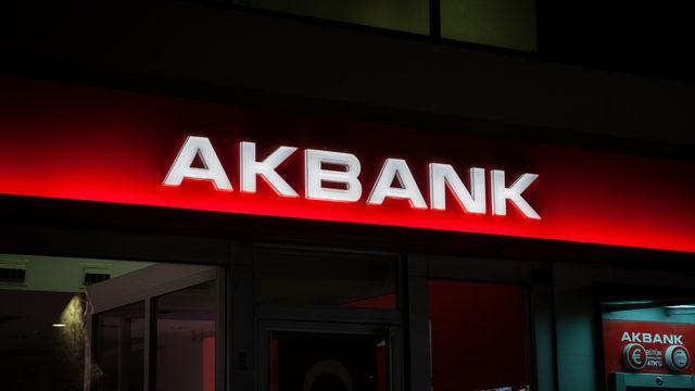 Akbank çalışma saatleri nedir? Akbank şubeleri saat kaçta açılıyor, kaçta kapanıyor?