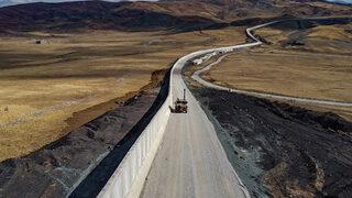 Jandarma ekipleri tespit etti! Ağrı Dağı bölgesinden girmeye çalışan düzensiz göçmenler yakalandı