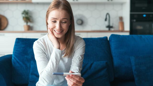 Belirti göstermeyen gebelik normal mi, bilinmeyen hamilelik belirtileri nelerdir? Hiç belirti olmadan hamilelik olur mu, herkeste olur mu?