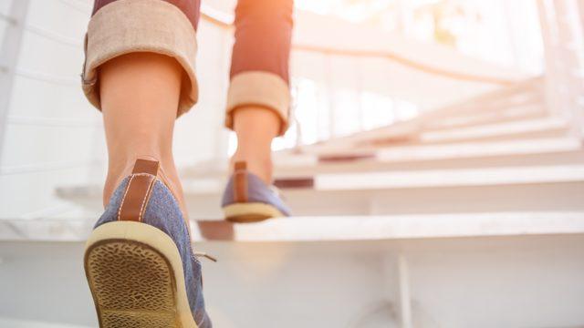 Kanserin ilk belirtisi olarak biliniyor! Her şey yürürken ortaya çıkıyor