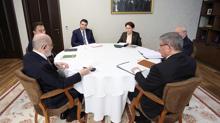Altılı masanın kritik toplantısı sürerken Genel Başkan Yardımcısı Kaya'dan 'adaylık tarihi' sözleri! '10 Mart sonrasında...'