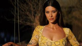 Gelsin Hayat Bildiği Gibi'nin Songül'ü Devrim Özkan'a anlamlı hediye! Benim güzel kızlarım...