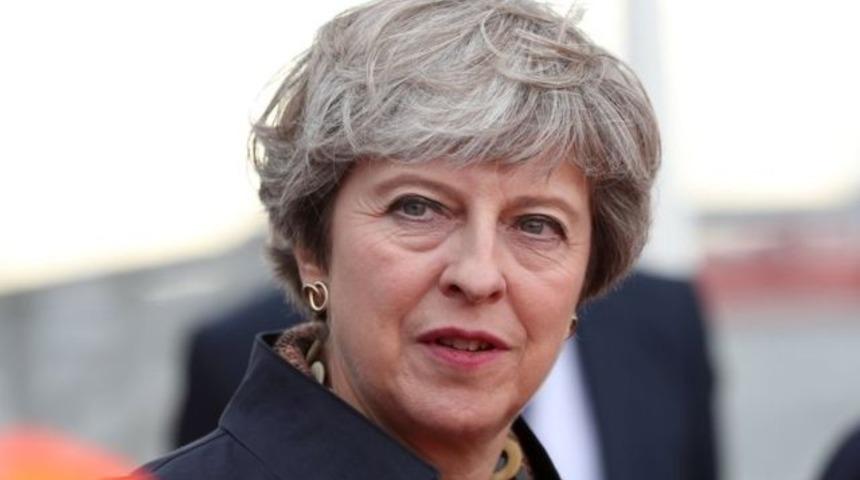 'İngiltere'de Başbakan May'e suikast planı önlendi'