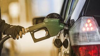 Son dakika: Akaryakıt fiyatları bu gece değişiyor! Motorine 91 kuruş zam geliyor... (3 Mart 2023 Cuma güncel benzin-mazot fiyatı)