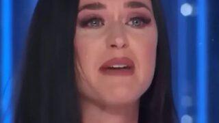 Yarışmacının sözleri sonrası kendini tutamadı! Katy Perry, 'Amerika bizi yüzüstü bıraktı' diyerek hüngür hüngür ağladı