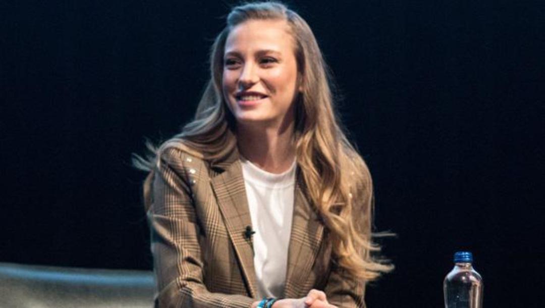 Sererenay Sarıkaya: 'Kendinize inanın!'