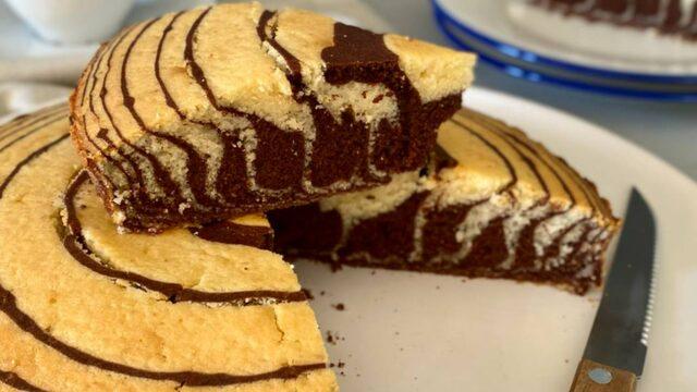 Görüntüsüyle iştah kabartan zebra kek tarifi! İki renkli zebra kek nasıl yapılır?