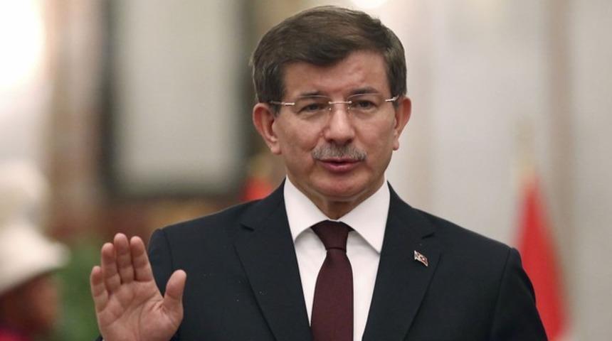 Davutoğlu'ndan Reza Zarrab iddiasına yanıt