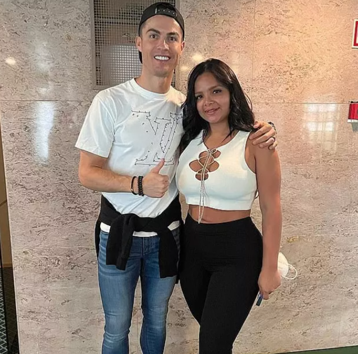 Venezuelalı sosyal medya fenomeninin iddiası sonrası tüm ülke ayaklandı! "Ronaldo beni manipüle etti, birlikte bir gece geçirdik" G4