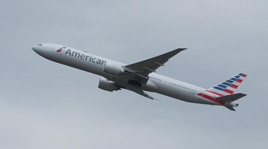 Akılalmaz olay! Uçakta başkasının üzerine idrarını yapan yolcuya uçuş yasağı getirildi