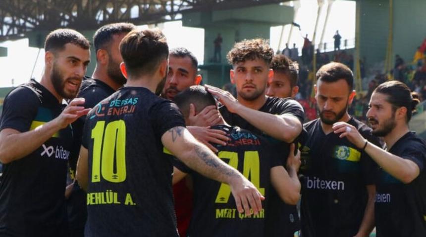 Şanlıurfaspor Tarsus İdman Yurdu'na gol oldu yağdı! Ev sahibi ekip rakibini 11-0 mağlup etti