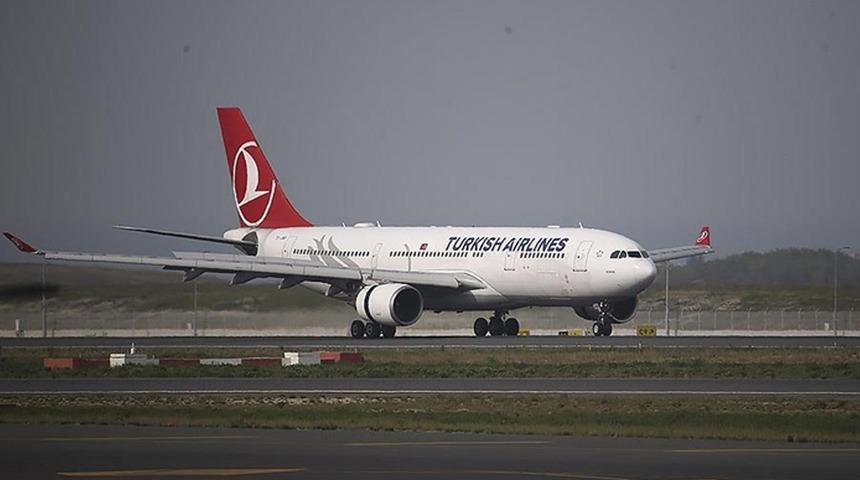 Yolcular fark etti: Meyve kokusu THY u&ccedil;ağını geri d&ouml;nd&uuml;rd&uuml;!