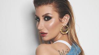 İrem Derici bikinili pozlarını peş peşe paylaştı! Beğeni butonu çöktü