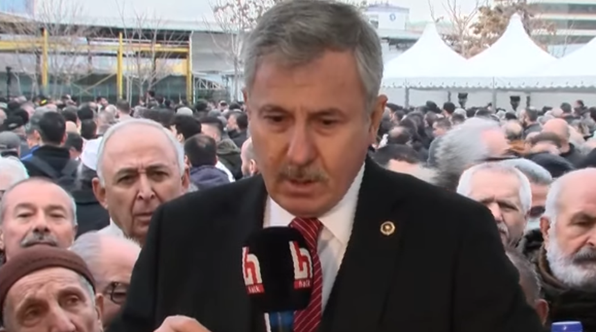 Altılı masa birleşti, Selçuk Özdağ canlı yayında gözyaşlarını tutamadı