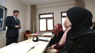 Davutoğlu’dan Coğrafya ve Türkçe dersi