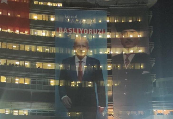 CHP Genel Merkezi'ne asılan pankart gündem oldu! 'Başlıyoruz'