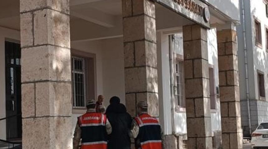 Tunceli'de cansız bedeni bulunan kişiye otomobil çarptığı belirlendi