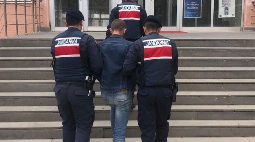 Kayseri'de çeşitli suçlarından aranan 2 şüpheli yakalandı