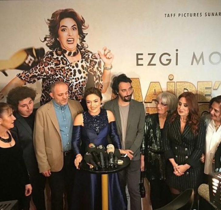 Ezgi Mola'yı yalnız bırakmadılar! G2