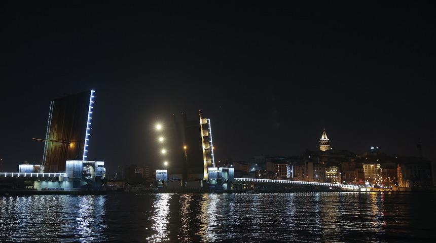Yeni Galata Köprüsü ve Unkapanı Atatürk Köprüsü trafiğe açıldı