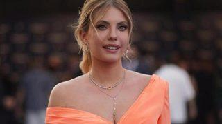 “Dokuz kere evlendim” demişti! Yasak Elma’nın Yıldız’ı Eda Ece’nin düğün tarihi ertelendi