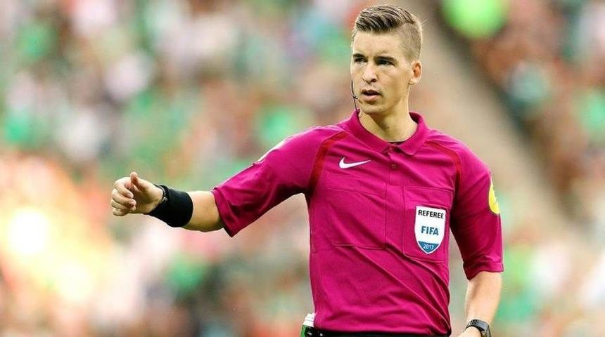 Fenerbahçe Sevilla maçını Fransa Futbol Federasyonu’ndan François Letexier yönetecek