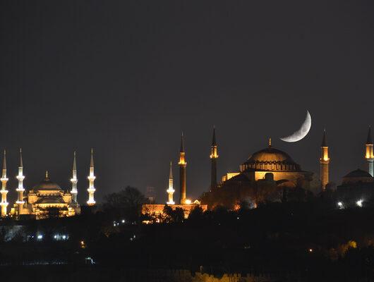 İslamiyet'i kabul eden ilk Türk devleti nedir? 