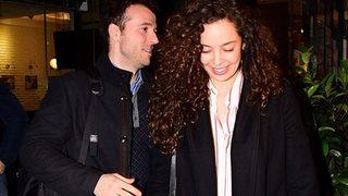 Azra Akın'a eşinden veto mu geldi?