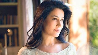 Üç Kız Kardeş'in Nesrin'i İclal Aydın ameliyat oldu! 'Aylar süren ağrılarım...'