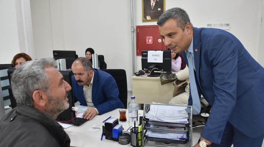 EYT başvurusunda ‘SMS’ detayı! Bağ-Kur'lu ve SGK'lılar için tarih netleşti: İlk maaşlar 17 Nisan’da hesaplarda… 