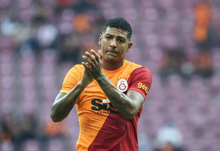 Galatasaray transferi resmen açıkladı! Patrick van Aanholt, PSV'ye kiralandı