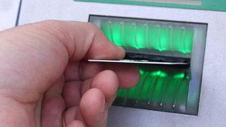 Kır saçlı, beyaz sakallı adam Beni Allah gönderdi dedi, 3 üniversite mezunu vatandaşı böyle dolandırdı