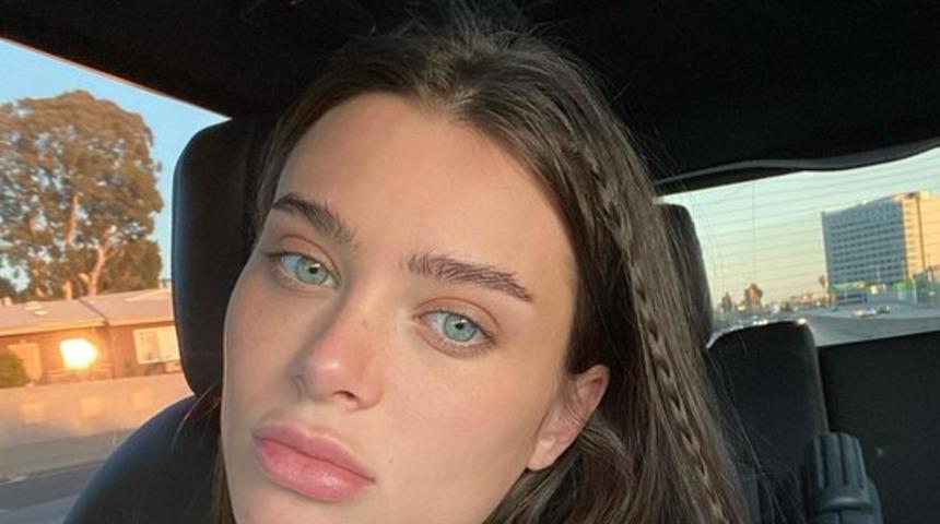 Geri döneceğini müjdeleyen Lana Rhoades, cesur pozuyla kendisine hayran bıraktı! Sosyal medyada beğeni butonu adeta çöktü